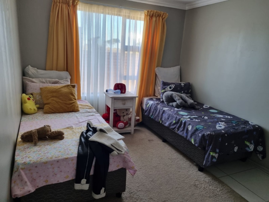 3 Bedroom Property for Sale in Noordhoek Free State